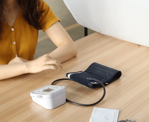 🩺 Digital Arm Blood Pressure Monitor (Electronic Sphygmomanometer)