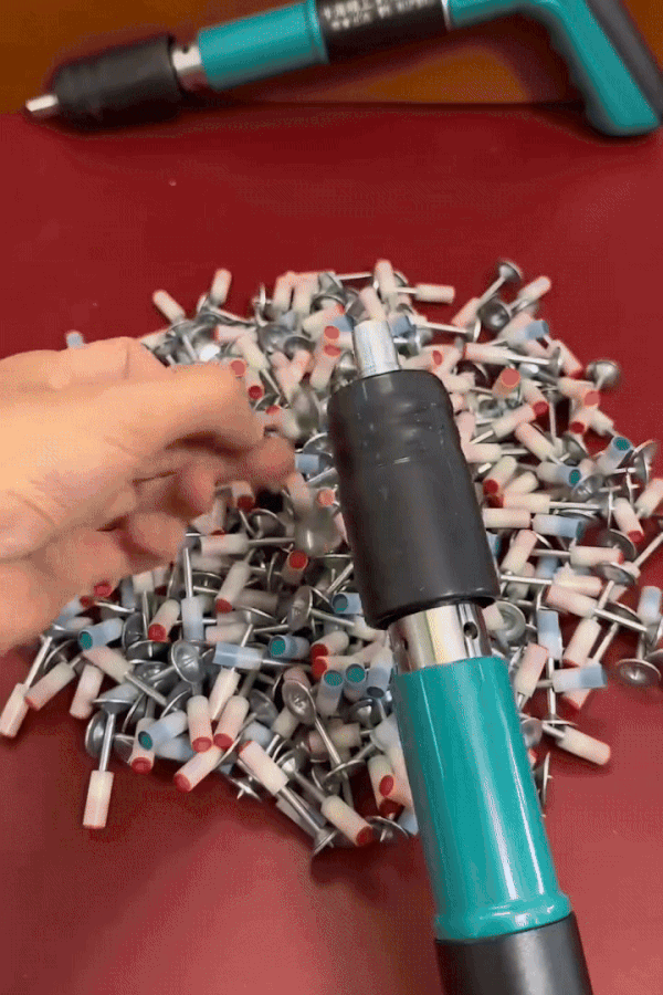 🔧 Portable Nail Gun – Light Wall Fastening Tool Kit